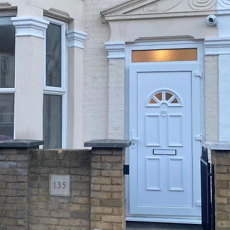Ferienwohnung Cosy House In Newham London Exterior foto